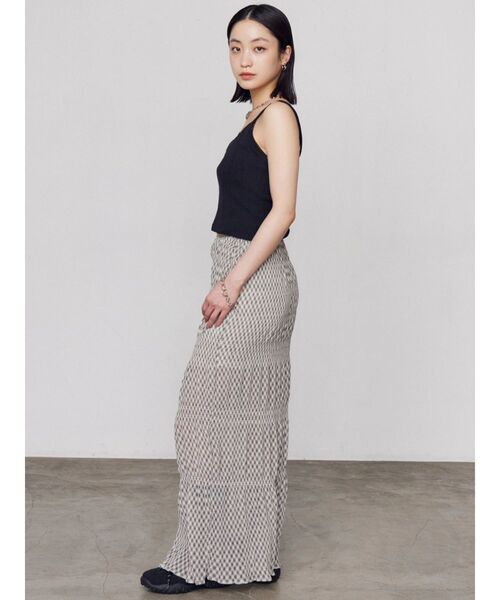 EMODA（エモダ）の「アイレットレイヤードキャミソール（キャミソール・レディース・グレー/ホワイト/ブラック・FREE）」の6枚目の写真