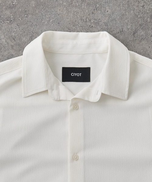 CIYOT（シヨウト）の「【CIYOT】ドライタッチ 楊柳 レギュラーカラー クレープシャツ（シャツ/ブラウス・メンズ・チャコール/ダークブラウン/ブラック/ブルー/オフホワイト/グレー・S/M/L）」の15枚目の写真