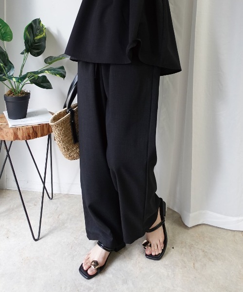 CORNERS（コーナーズ）の「イージーパンツ【セットアップ可能】（スラックス・レディース・ライトベージュ/ブラック・M）」の10枚目の写真