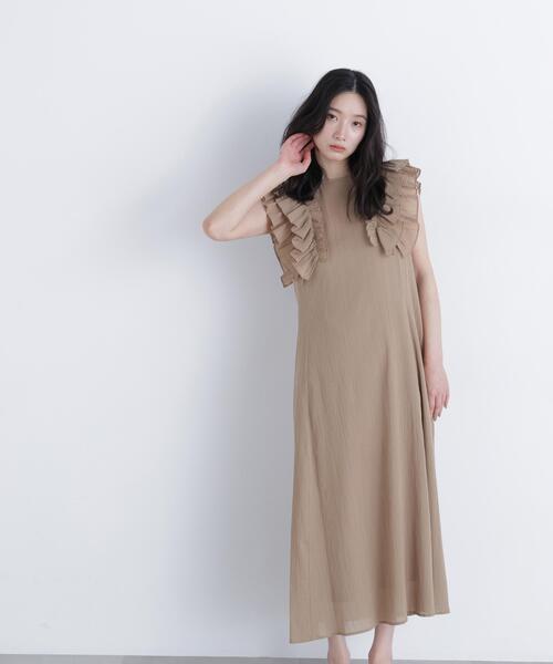 N.(N. Natural Beauty Basic)(エヌエヌナチュラルビューティーベーシック)の「デザインフリル楊柳ワンピース(ワンピース・レディース・ダークグリーン/ブラック/ベージュ・MEDIUM/P/S)」の22枚目の写真