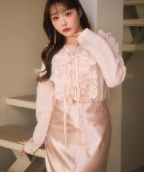 miune(ミューヌ)の「フロントフリルブラウス(シャツ/ブラウス・レディース・アイボリー/ピンク・FREE)」の3枚目の写真
