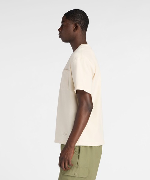 NEW BALANCE（ニューバランス）の「NB GREY ポケットTシャツ（Tシャツ/カットソー・メンズ・オートミール/アクア・X-LARGE/LARGE/MEDIUM/SMALL/XX-LARGE）」の3枚目の写真