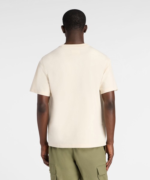NEW BALANCE（ニューバランス）の「NB GREY ポケットTシャツ（Tシャツ/カットソー・メンズ・オートミール/アクア・X-LARGE/LARGE/MEDIUM/SMALL/XX-LARGE）」の4枚目の写真