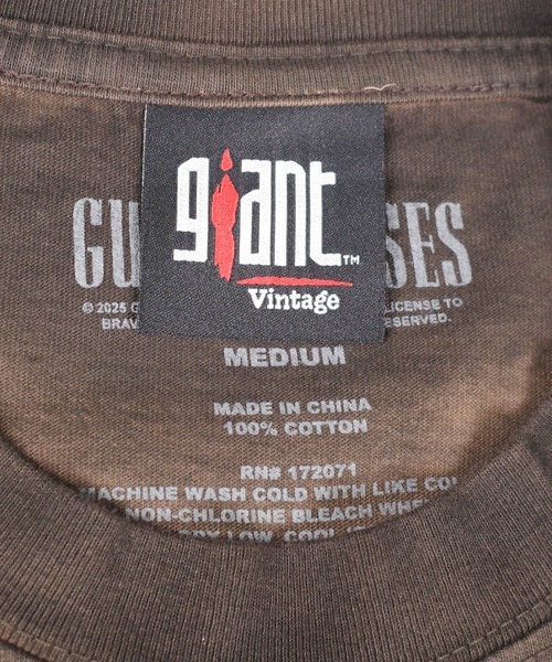 giant Vintage(ジャイアントヴィンテージ)の「【GIANT01】【Giant Vintage/ジャイアント ヴィンテージ】GUN N' ROSES GNR SKELETONS LIVE SCREEN PRINT OVERSIZED BOX SILHOUETTE T-SHIRTS(Tシャツ/カットソー・メンズ・ブラウン系その他・LARGE/MEDIUM/SMALL/X-LARGE)」の9枚目の写真