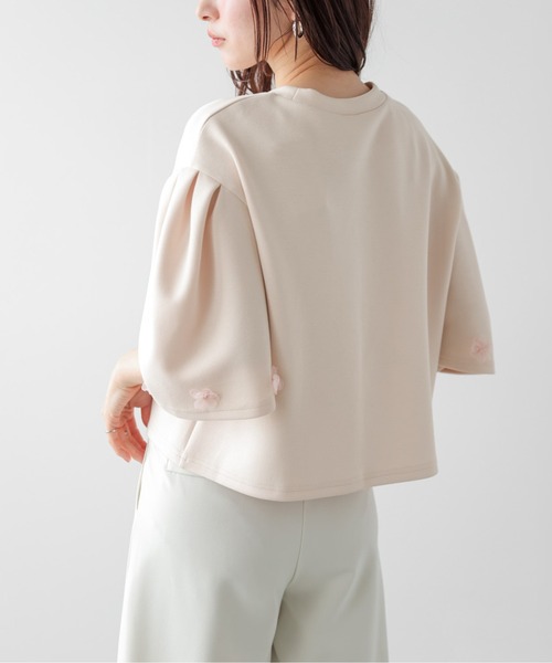 La-gemme(ラジェム)の「立体袖×チュールフラワー プルオーバー(Tシャツ/カットソー・レディース・ブラック/ピンク/ホワイト・フリー)」の15枚目の写真