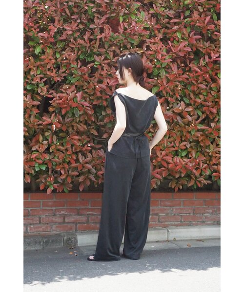 SHENERY(シーナリー)の「【Her Edit】【セットアップ対応】キュプラジャージートップス(シャツ/ブラウス・レディース・ブラック/ベージュ・FREE)」の8枚目の写真