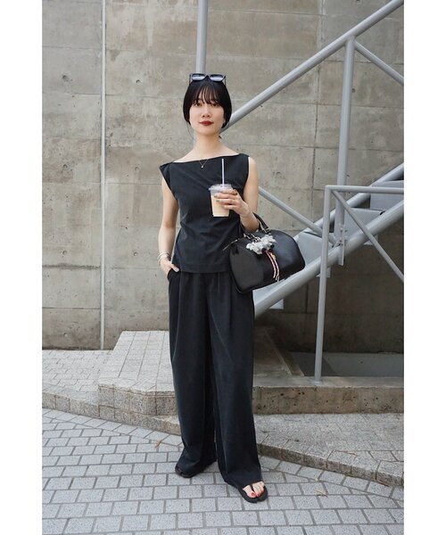 SHENERY(シーナリー)の「【Her Edit】【セットアップ対応】キュプラジャージートップス(シャツ/ブラウス・レディース・ブラック/ベージュ・FREE)」の6枚目の写真