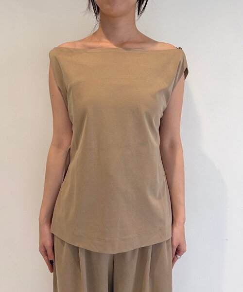 SHENERY(シーナリー)の「【Her Edit】【セットアップ対応】キュプラジャージートップス(シャツ/ブラウス・レディース・ブラック/ベージュ・FREE)」の17枚目の写真