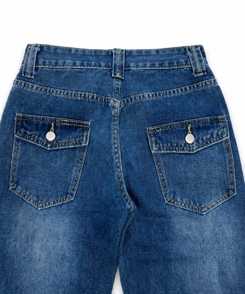 NANEA(ナネア)の「バックポケット ワイドストレートデニム(デニムパンツ・レディース・ブルー・LARGE/MEDIUM/SMALL)」の14枚目の写真