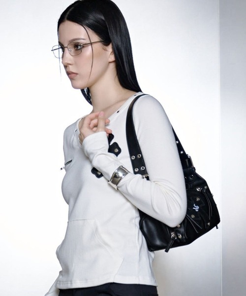 MUCENT(ムセント)の「MUCENT/BAEL レザーBAG(ショルダーバッグ・レディース・ブラック・FREE)」の8枚目の写真