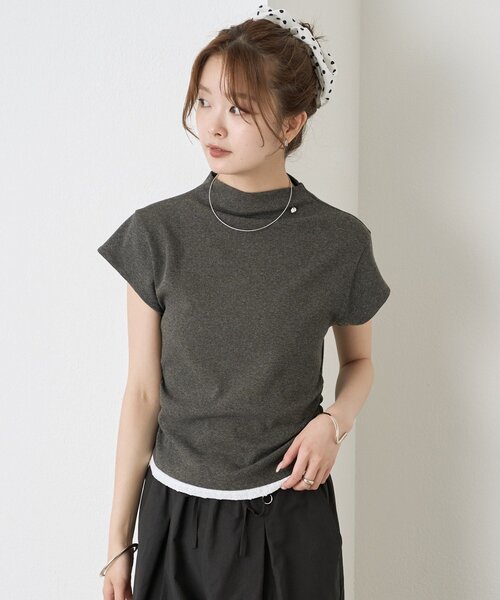 mystic(ミスティック)の「【レイヤードデザイン】プレート付きハイネックTシャツ(Tシャツ/カットソー・レディース・ブルー/ブラック/チャコールグレー/アイボリー・FREE)」の11枚目の写真