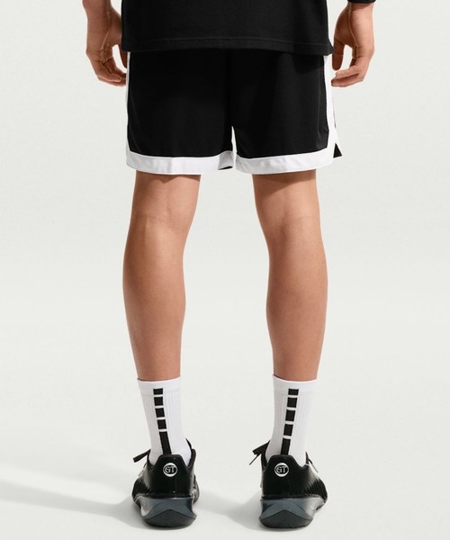 NIKE（ナイキ）の「ナイキ NIKE ナイキ DF DNA ACD 8IN ショート（その他パンツ・メンズ・ブラック×ホワイト・M/L/3XL/2XL/XL/S）」の2枚目の写真