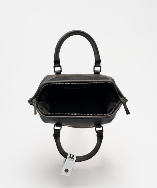 Maison MIHARA YASUHIRO(メゾンミハラヤスヒロ)の「"VINTAGE" Boston Bag Small(ショルダーバッグ・レディース・ブラウン/ブラック・FREE)」の5枚目の写真