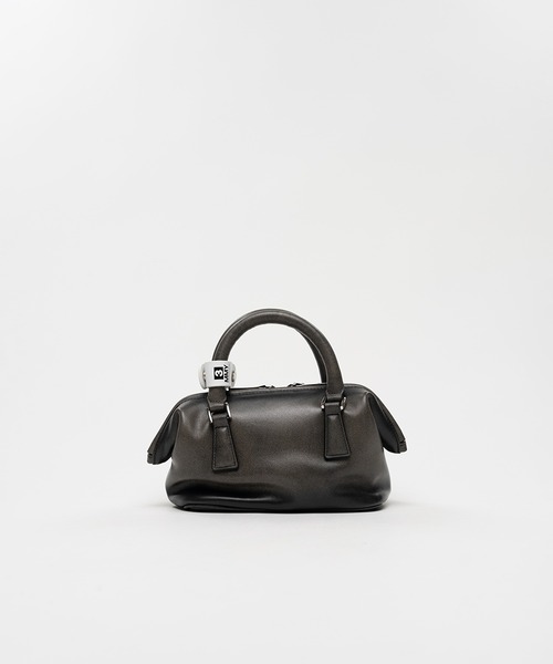 Maison MIHARA YASUHIRO(メゾンミハラヤスヒロ)の「"VINTAGE" Boston Bag Small(ショルダーバッグ・レディース・ブラウン/ブラック・FREE)」の4枚目の写真