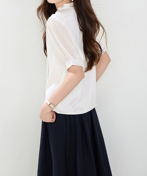ONEP STAR(ワンピスター)の「袖プリーツフリルネック半袖ブラウス(Tシャツ/カットソー・レディース・ホワイト・X-LARGE/LARGE/MEDIUM)」の9枚目の写真