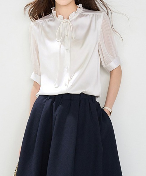 ONEP STAR(ワンピスター)の「袖プリーツフリルネック半袖ブラウス(Tシャツ/カットソー・レディース・ホワイト・X-LARGE/LARGE/MEDIUM)」の12枚目の写真