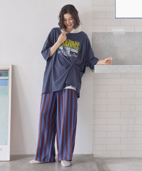 niko and...(ニコアンド)の「トロリストライプリラックスパンツ(その他パンツ・レディース・ブルー/ブラウン/スモーク・FREE)」の11枚目の写真