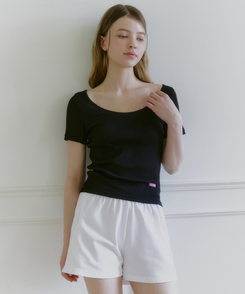 MICANE(ミケーネ)の「ミニョンワイドネックT(Tシャツ/カットソー・レディース・ライトグレー/スカイブルー/ブラック/アイボリー・1/2/4/3)」の14枚目の写真