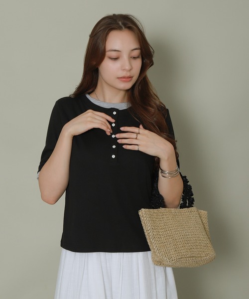 libelle more(リベル モア)の「配色ヘンリーネックレイヤードTシャツ(Tシャツ/カットソー・レディース・グリーン/オフホワイト/ブラック/杢グレー・M)」の3枚目の写真