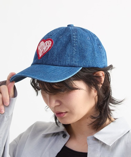 CONVERSE TOKYO(コンバーストウキョウ)の「HEART PATCH CAP(キャップ・レディース・ホワイト/ブルー/ピンク/チャコールグレー・FREE)」の18枚目の写真