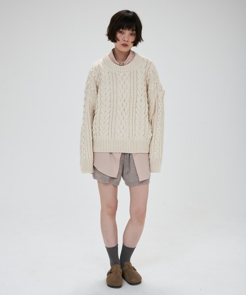 full/fill.(フルフィル)の「cable wide knit / ケーブルワイドニット(ニット/セーター・レディース・ブラウン/アイボリー・FREE)」の7枚目の写真