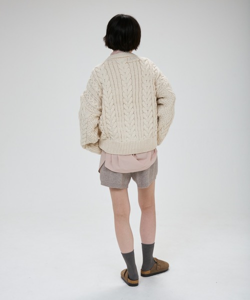 full/fill.(フルフィル)の「cable wide knit / ケーブルワイドニット(ニット/セーター・レディース・ブラウン/アイボリー・FREE)」の9枚目の写真
