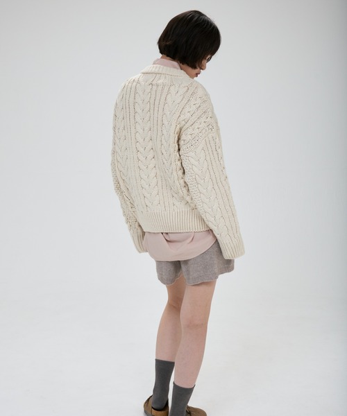 full/fill.(フルフィル)の「cable wide knit / ケーブルワイドニット(ニット/セーター・レディース・ブラウン/アイボリー・FREE)」の10枚目の写真