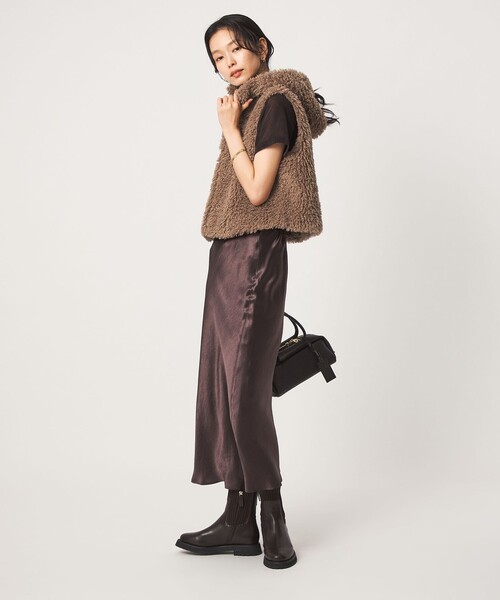 green label relaxing(グリーンレーベルリラクシング)の「【別注】<VINCENT PRADIER>フェイクファー フード ベスト(ベスト・レディース・ブラウン/ブラック・FREE)」の6枚目の写真