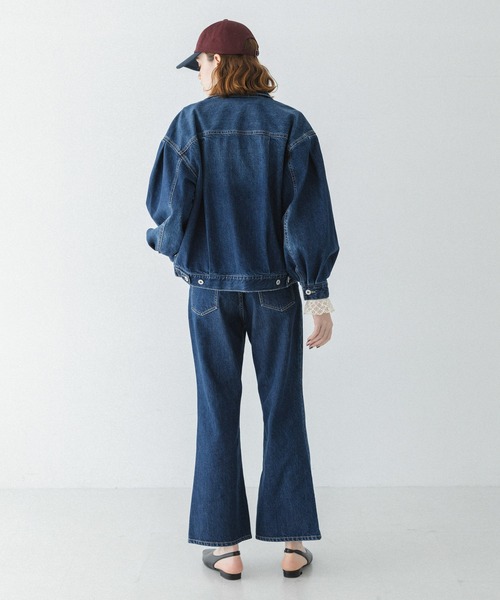 URBAN RESEARCH Sonny Label(アーバンリサーチサニーレーベル)の「バルーンスリーブデニムジャケット(デニムジャケット・レディース・インディゴブルー/ライトインディゴブルー・FREE)」の9枚目の写真