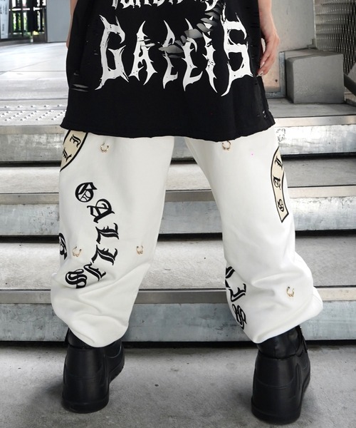 GALFY（ガルフィー）の「【別注】GA×GALFY-闇落ちピアススウェットパンツ（スウェットパンツ・メンズ・ホワイト/ブラック・L/XL）」の9枚目の写真