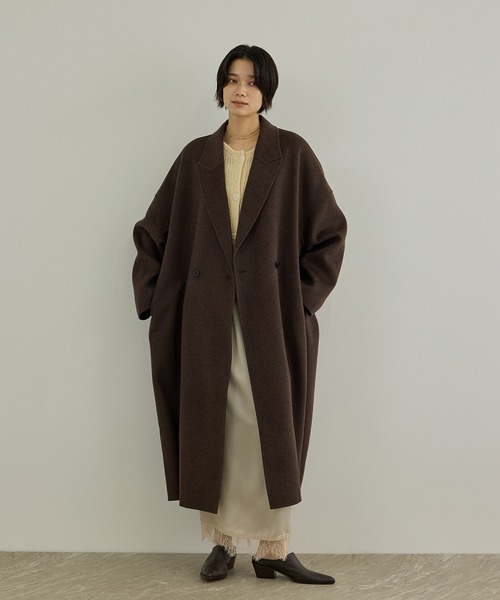 SALON adam et rope'（サロン アダム エ ロペ）の「Super140's シャルムリバーロングコート（チェスターコート・レディース・ベージュ系その他2/ブラウン/ブラック・M/S）」の5枚目の写真