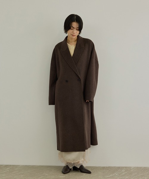 SALON adam et rope'（サロン アダム エ ロペ）の「Super140's シャルムリバーロングコート（チェスターコート・レディース・ベージュ系その他2/ブラウン/ブラック・M/S）」の17枚目の写真