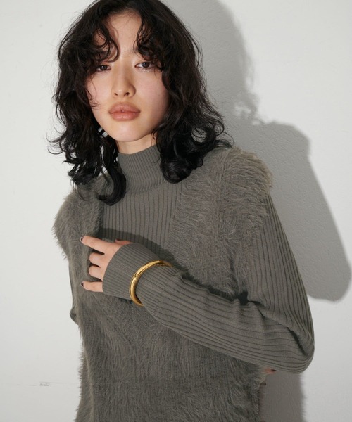 LARUTA(ラルータ)の「【LARUTA】リブニットワンピース×フェザーベストセット(ワンピース・レディース・その他3/チャコールグレー/ブラック/その他2/その他1/その他4/オフホワイト/ダークブラウン・FREE)」の17枚目の写真