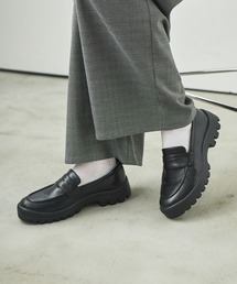 軽量ソフトローファー