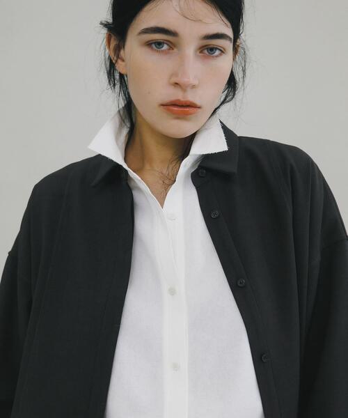 LAATO(ラート)の「placket shirts(シャツ/ブラウス・レディース・グレー系その他/チェック/チャコールグレー・FREE)」の2枚目の写真
