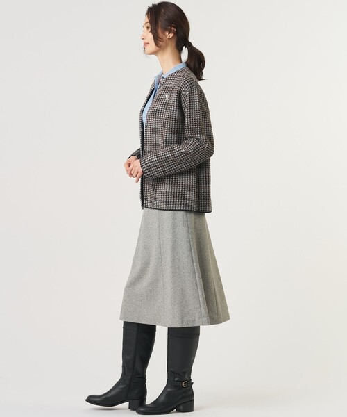 J.PRESS（ジェイプレス）の「【季節の変わり目に】KNIT OUTER（ニット/セーター・レディース・ライトグレー系3/ブラウン系3・T13/T15）」の6枚目の写真