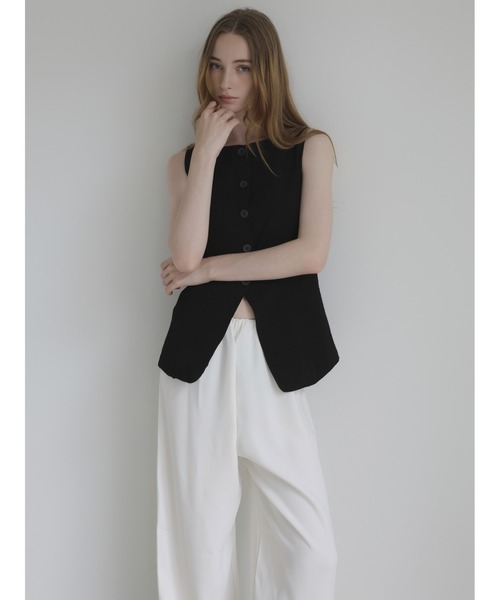 celon(セロン)の「minimal button vest(その他トップス・レディース・ブラック/ホワイト・FREE)」の2枚目の写真