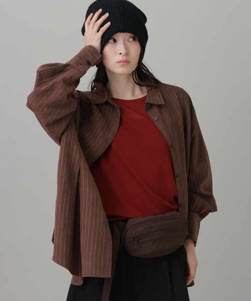 LAKOLE(ラコレ)の「ピーチ起毛ストライプタックシャツ / 1057545(シャツ/ブラウス・レディース・ベージュ/ブラウン/サックスブルー・FREE)」の2枚目の写真