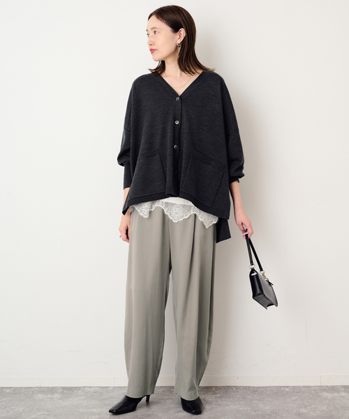 SLOBE IENA(スローブイエナ)の「《3サイズ展開/追加2》ワンタックバレルスラックス(スラックス・レディース・ブラック/カーキ・38/36/34)」の21枚目の写真