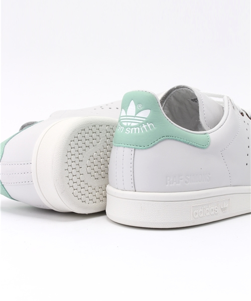 adidas by RAF SIMONS（アディダスバイラフシモンズ）の「ADIDAS×RAF SIMONS(アディダス×ラフ シモンズ) STAN SMITH / AQ2642（スニーカー・メンズ・ホワイト系その他・28/26/27）」の7枚目の写真