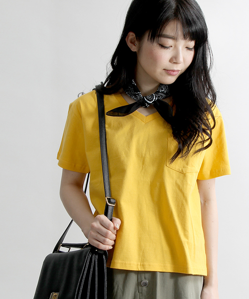 WEGO（ウィゴー）の「WEGO/USAコットンVネックTシャツ（Tシャツ/カットソー・レディース・キャメル/ホワイト/ブラック/ネイビー/杢グレー/イエロー/ピンク/レッド系その他/ホワイト系その他/パープル/ダークグリーン・LARGE/MEDIUM）」の8枚目の写真