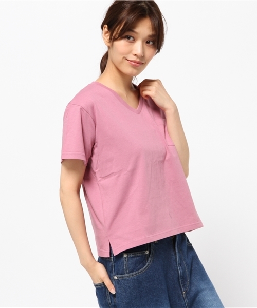 WEGO（ウィゴー）の「WEGO/USAコットンVネックTシャツ（Tシャツ/カットソー・レディース・キャメル/ホワイト/ブラック/ネイビー/杢グレー/イエロー/ピンク/レッド系その他/ホワイト系その他/パープル/ダークグリーン・LARGE/MEDIUM）」の19枚目の写真