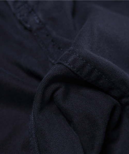SHIPS(シップス)の「GRAMiCCi(グラミチ): ナロー クロップド パンツ(その他パンツ・メンズ・カーキ/オリーブ/ネイビー/ホワイト・MEDIUM/LARGE/SMALL)」の15枚目の写真