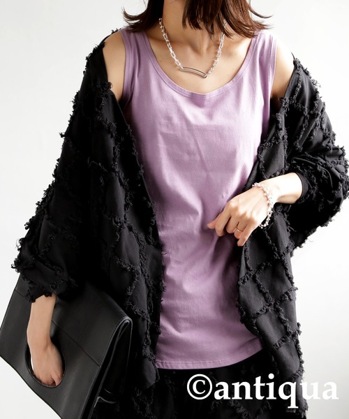 antiqua（アンティカ）の「コットン100%シンプルタンクトップ（タンクトップ・レディース・ブラック/グリーン/ピンク/チャコールグレー/グレー/パープル/ネイビー/マスタード/オフホワイト/ライトカーキ/ライトグレー/レンガ/ベージュ/ブラウン/ライム/ベージュ系その他/パープル系その他/ブルー系その他/ブラウン系その他/オートミール・M/L）」の17枚目の写真