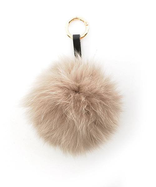 Luz Llena (NEY)(ラズレナニー)の「リアルフォックスファー・キーチャーム(チャーム・レディース・ブラック/ホワイト/グレー/ベージュ・フリ-)」の4枚目の写真