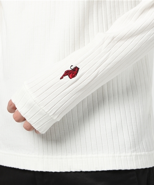 HYSTERIC GLAMOUR（ヒステリックグラマー）の「EVIL WOMAN刺繍 タートルネックTシャツ（Tシャツ/カットソー・メンズ・ブラック/ホワイト/トップグレー・SMALL/LARGE/MEDIUM）」の14枚目の写真