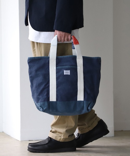 PORTER（ポーター）の「PORTER×fennica×B印 YOSHIDA / 別注 ラグハンドル トートバッグ（M）（トートバッグ・メンズ・ホワイト/ブラック/ネイビー/カーキ・ONE SIZE）」の4枚目の写真
