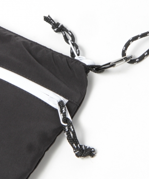 GLOBAL WORK(グローバルワーク)の「ナイロン2WAYサコッシュ/766069(ショルダーバッグ・メンズ・ホワイト/ブラック/ネイビー/イエロー/オレンジ/カーキ・FREE)」の10枚目の写真