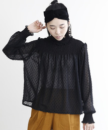 merlot plus | ドット柄ギャザーネックブラウス2505(シャツ/ブラウス)