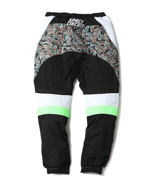 BILLIONAIRE BOYS CLUB(ビリオネア・ボーイズ・クラブ)の「BILLIONAIRE BOYS CLUB BB FREESTYLE PANTS 18FALL(その他パンツ・メンズ・ブラック・SMALL/MEDIUM/LARGE)」の9枚目の写真